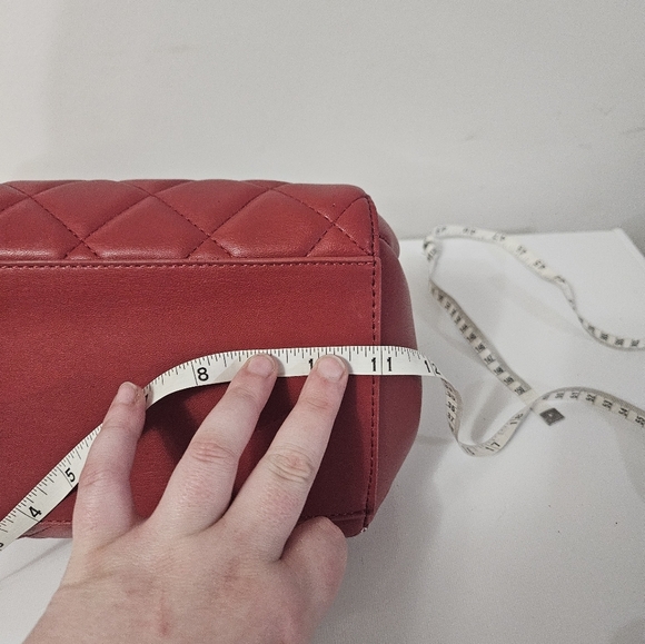 NWT! Badgley Mischka Quilted Red Mini Tote! - Picture 5 of 9